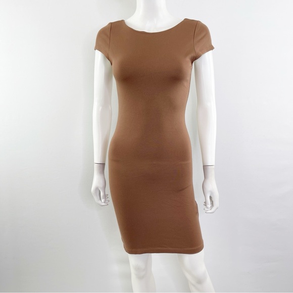 Alice + Olivia Brown Bodycon Sheath Dress Size 4 Knee Length Short Sleeve Fall - Picture 4 of 11